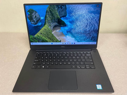 DELL XPS 15 7590 (i7-9th gen, 32 GB RAM , 512 SSD, Silver) NVIDIA GeForce GTX 16504GB